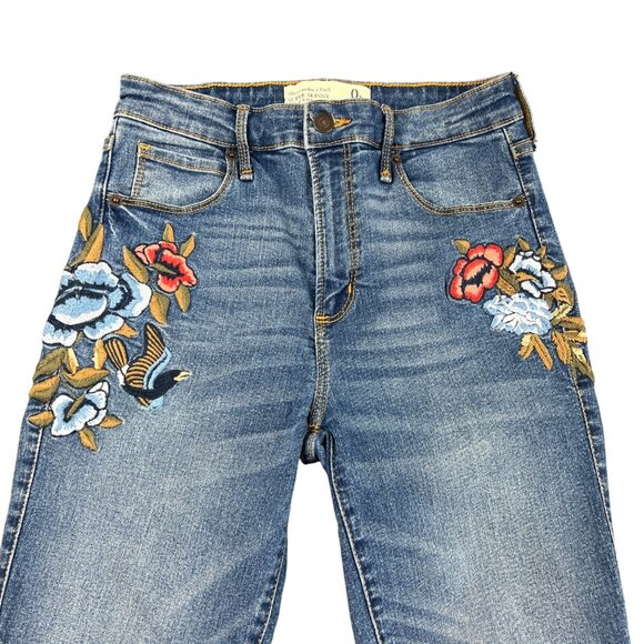 Abercrombie & Fitch Embroidered Floral Super Skinny High Rise Jeans Womens Sz 0 - Picture 6 of 12